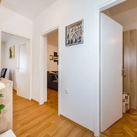 Melisa Apartman Zadar